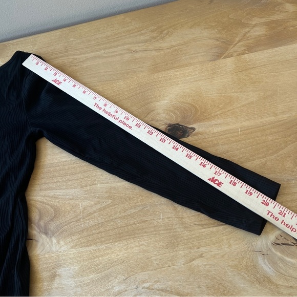 BANANA REPUBLIC TOP S PETITE BOATNECK CUT OUT SEXY CHIC DRESSY - Picture 10 of 11